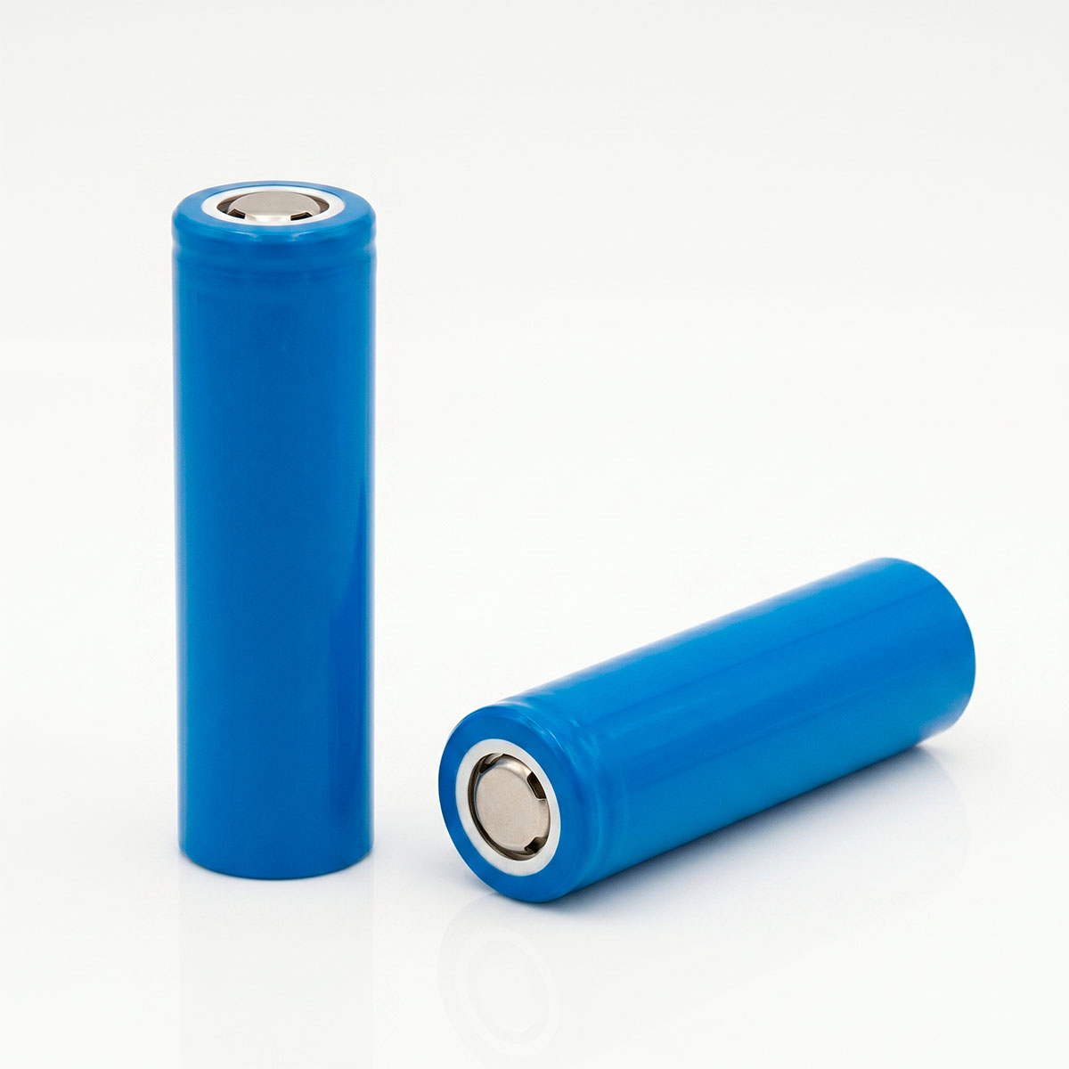 Celda Litio NMC 18650 2600 mAh Celda Litio NMC 18650 2600 mAh